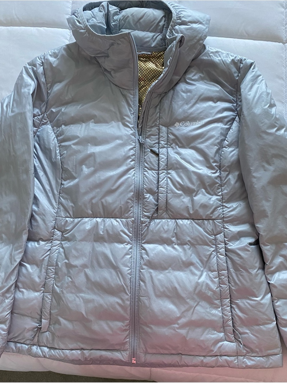 Columbia Silver Women's Down Puffer Jacket w/ Hood